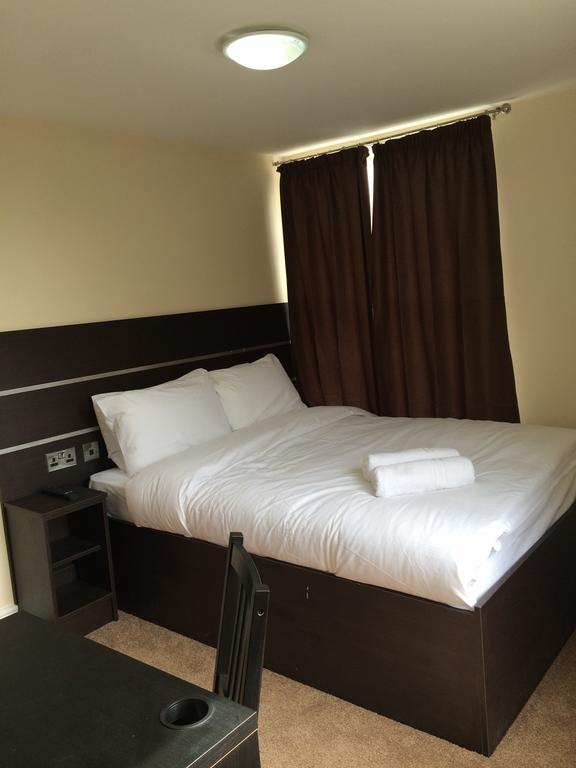 New Globe Hotel Лондон Екстериор снимка