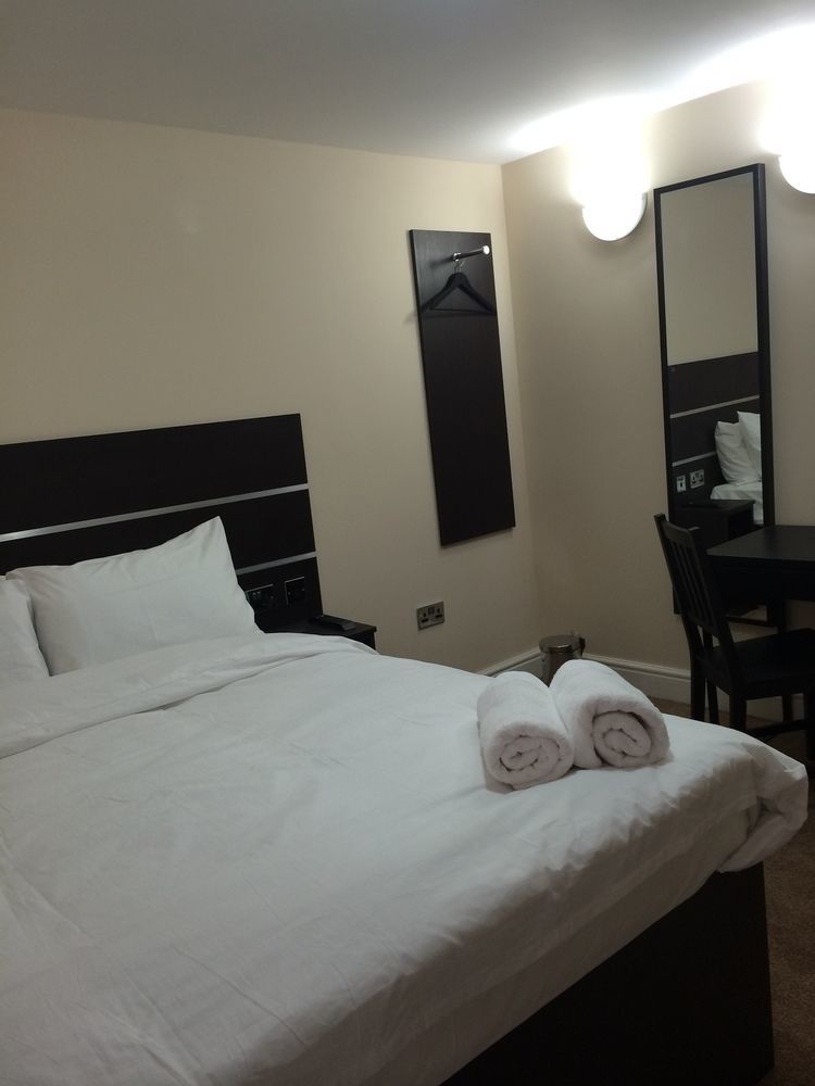New Globe Hotel Лондон Екстериор снимка