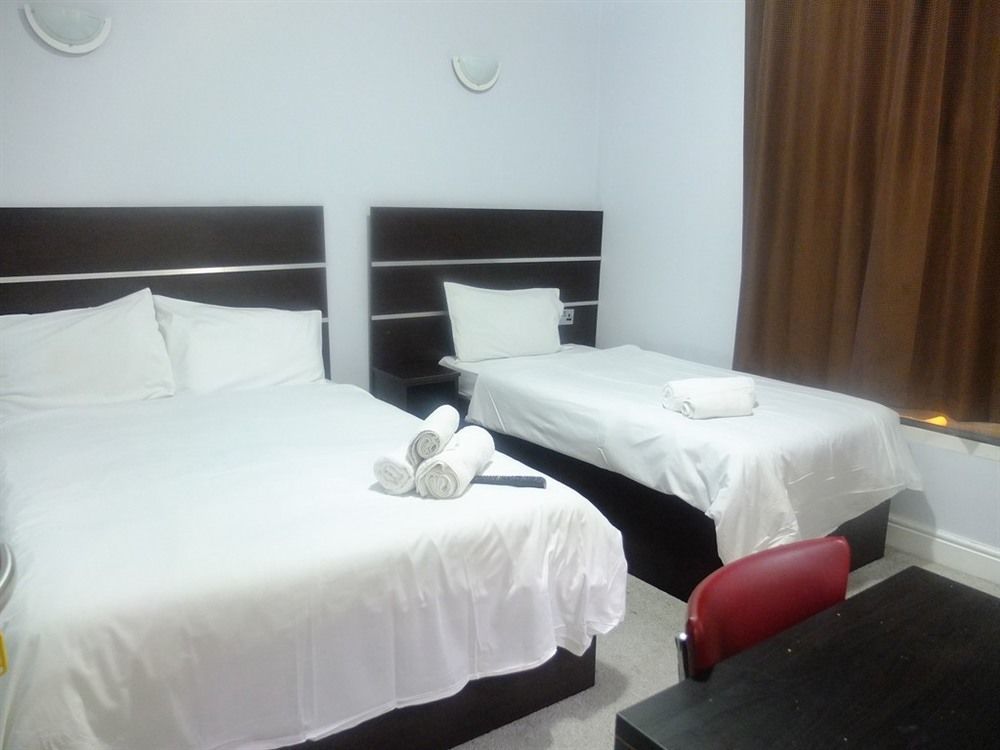 New Globe Hotel Лондон Екстериор снимка